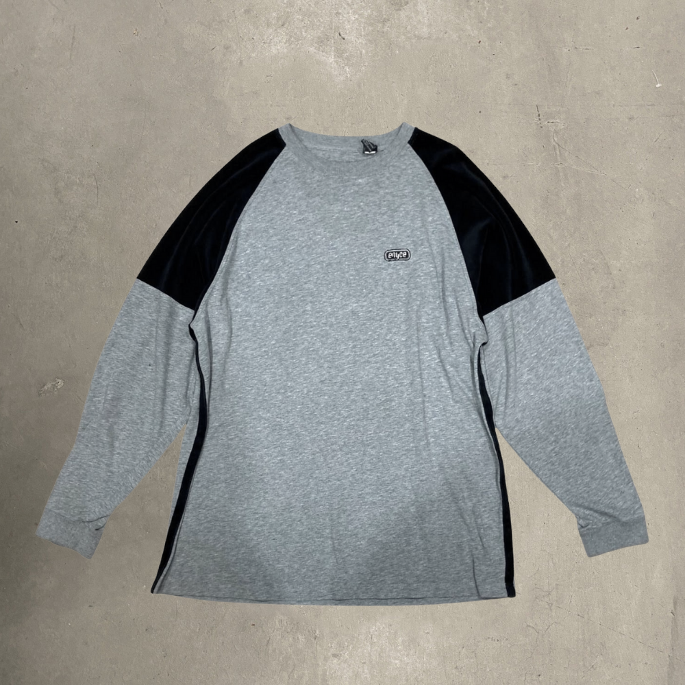Mens 90s Grey W/Black Velvet Detail Long Sleeve
