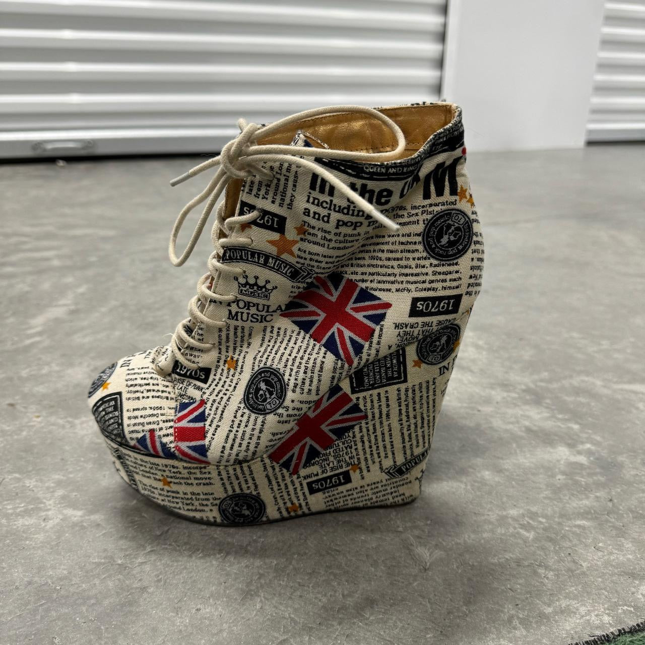 England Flag Newspaper Platform Heels Size 7.5W