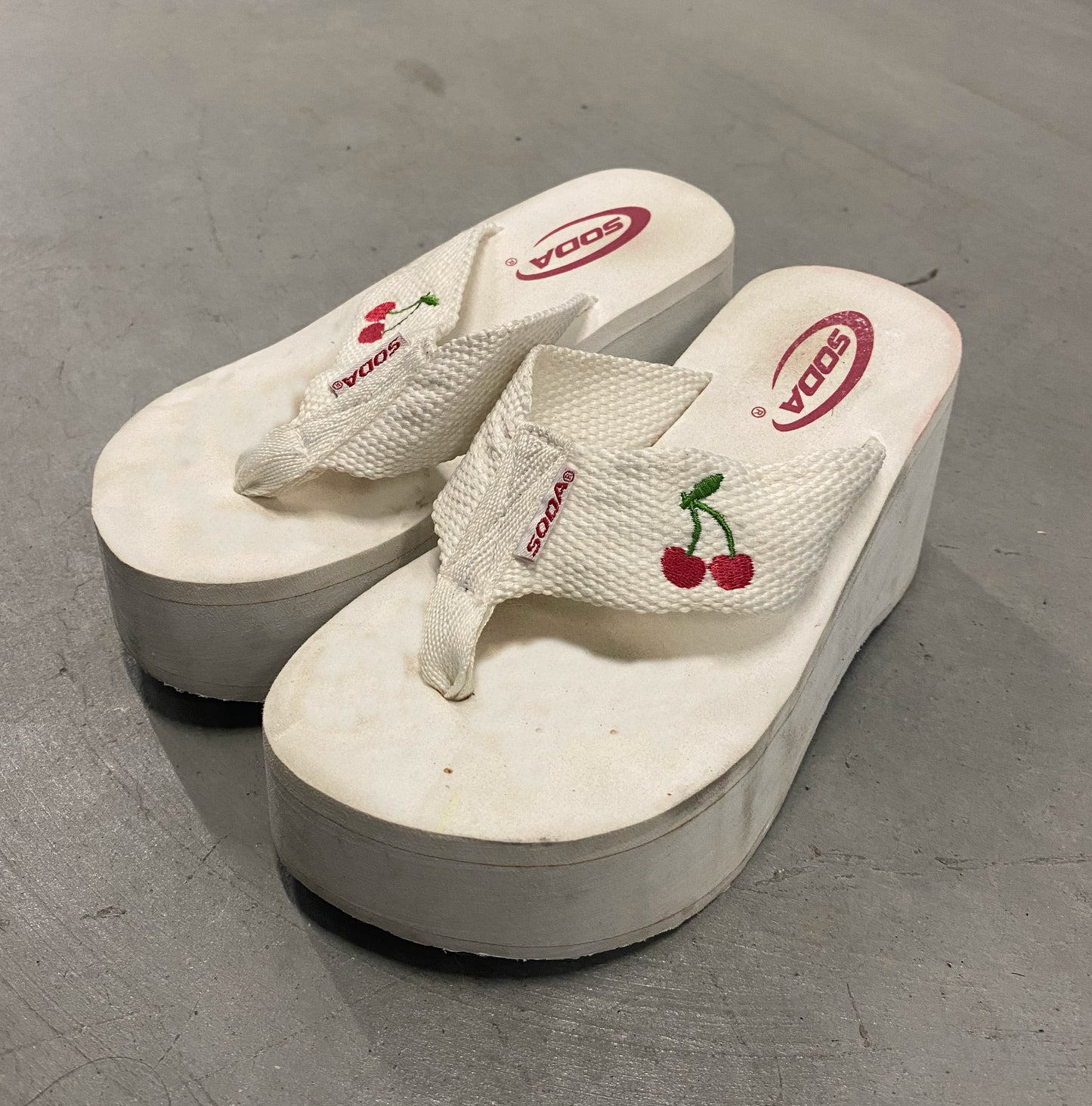 Cherry White Platform Sandals Size 5.5W