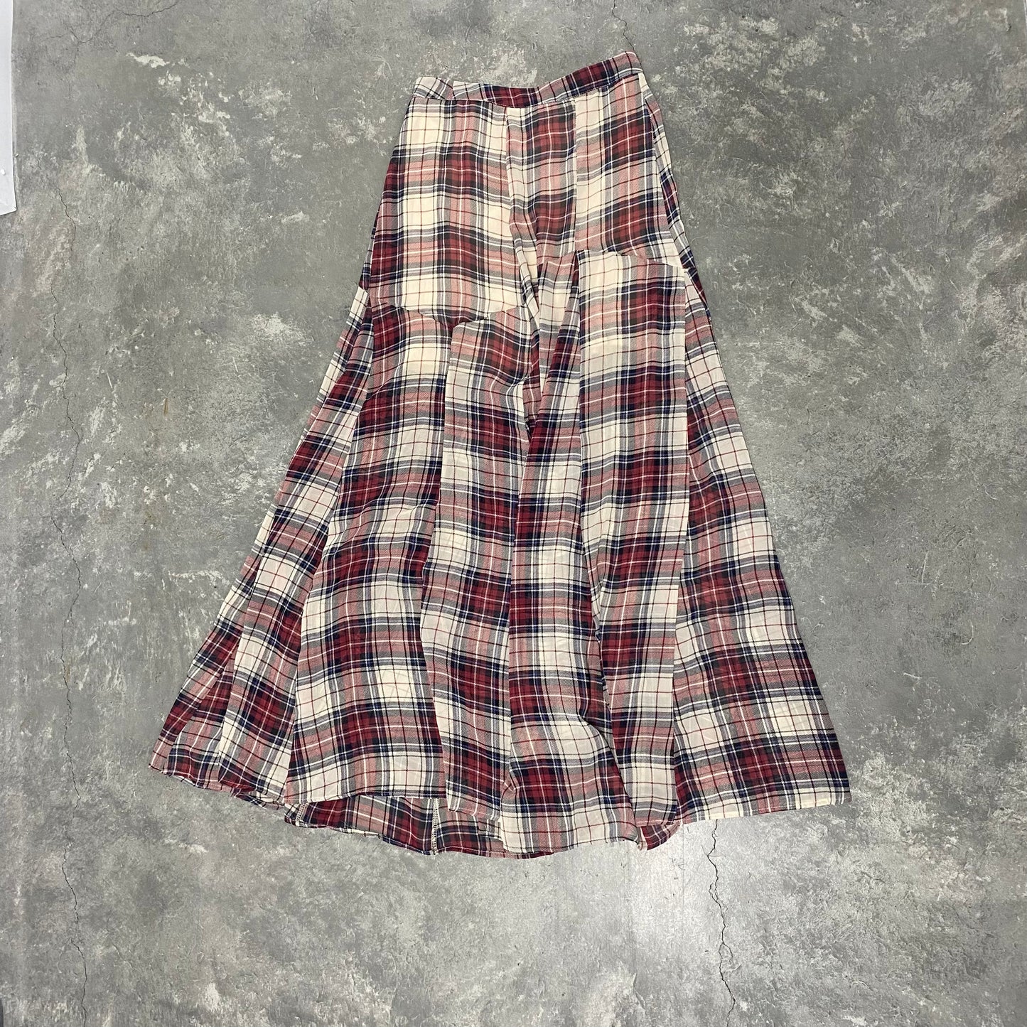 Light Weight Plaid Maxi Skirt