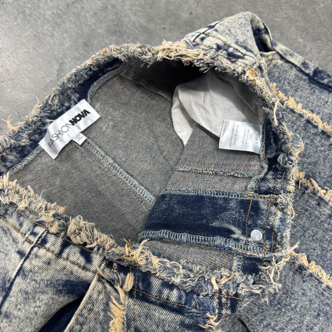 Cut Off Waistband Wide Leg Jean